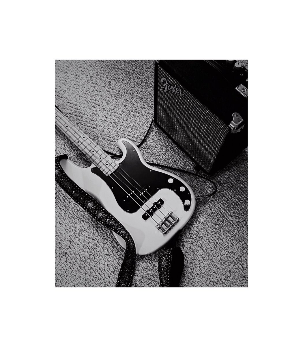 💤💭 tweet media