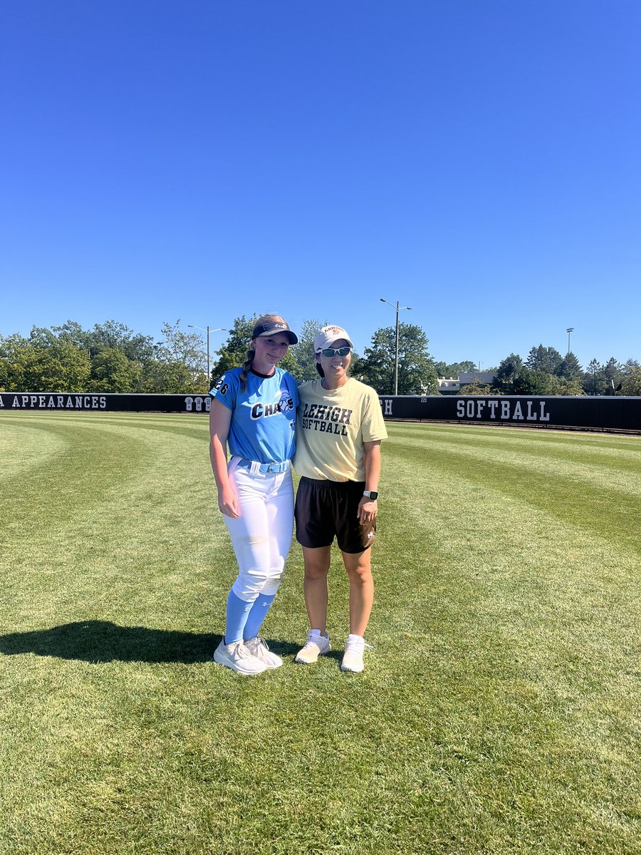 CarlyBickle's tweet image. Was so great to be back out on the field competing for the first time since my injury! Thank you so much Lehigh softball for hosting and having me at your prospect camp. I had a great time meeting some of the team and talking with the coaches. @Lehighsoftball @18UChaosMoran