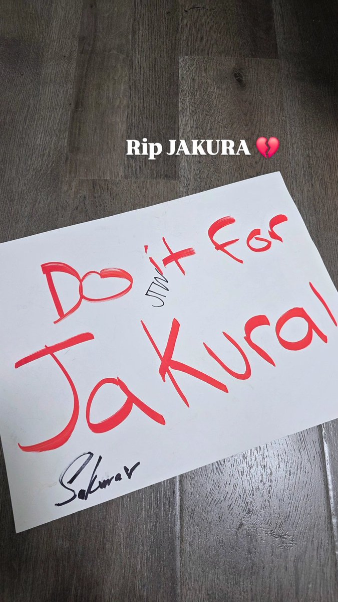 RIP JAKURA 💔 so glad I got this signed at Streamer Games by them