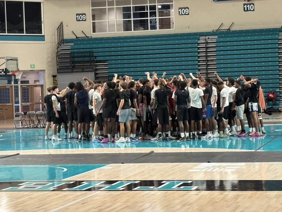 benreese2 (@benreese24) on Twitter photo Had a great time at the <a href="/CoachJustinGray/">Justin Gray</a> Coastal Carolina Elite Camp today!! Got better and competed well. Had a great time at the <a href="/CoachJustinGray/">Justin Gray</a> Coastal Carolina Elite Camp today!! Got better and competed well.