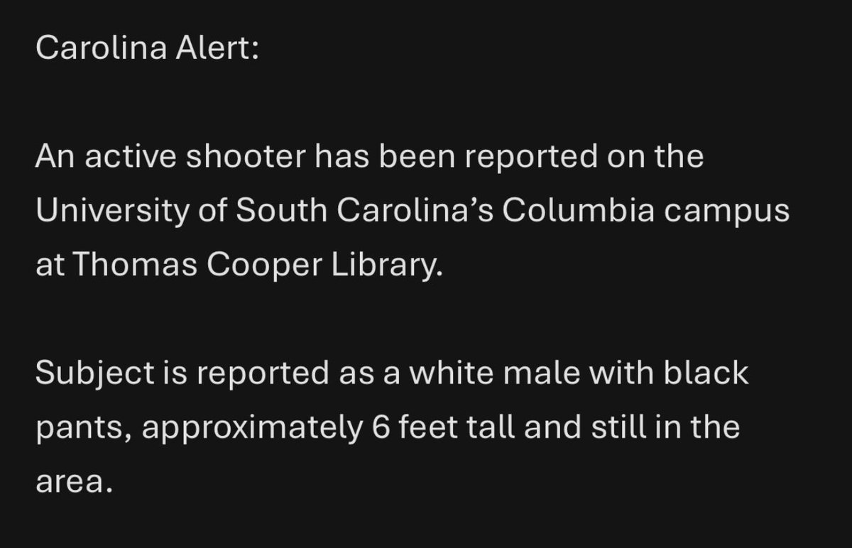CodyAlcorn's tweet image. DEVELOPING | This picture was shared with me from a student at @UofSC showing students running after shots reportedly rang out on campus.