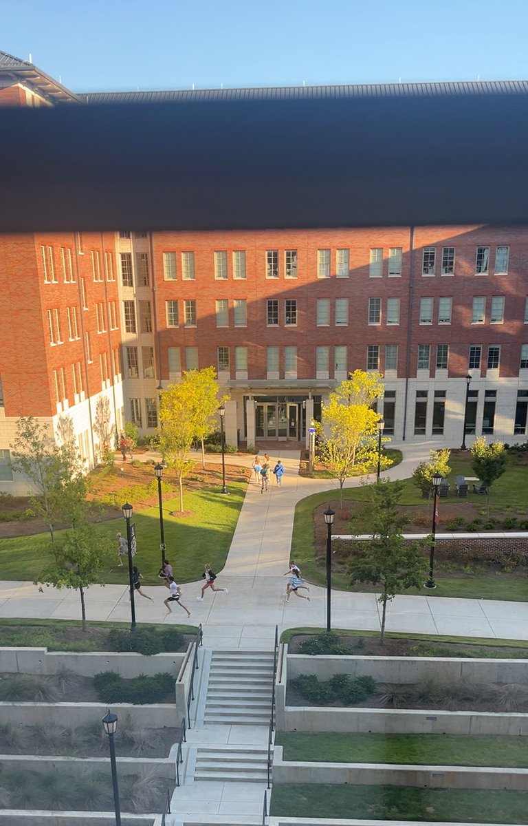 CodyAlcorn's tweet image. DEVELOPING | This picture was shared with me from a student at @UofSC showing students running after shots reportedly rang out on campus.