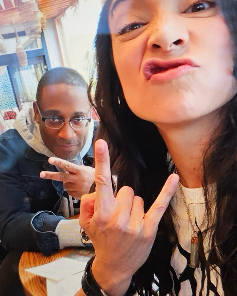 I love it when friends become as enthusiastic as I am about telling stories. 

The talented Shauntay Santos is in the building.