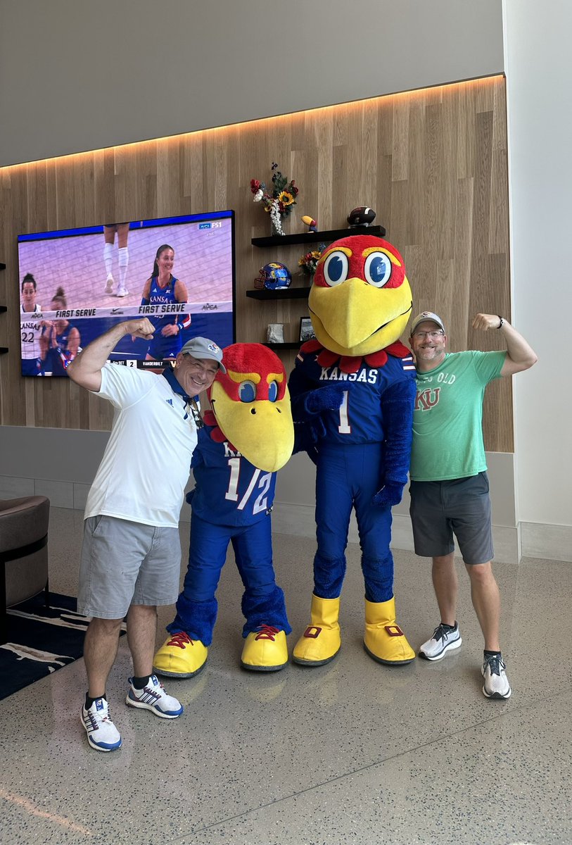 mellner's tweet photo. @KUAthletics https://t.co/mDGl11auab