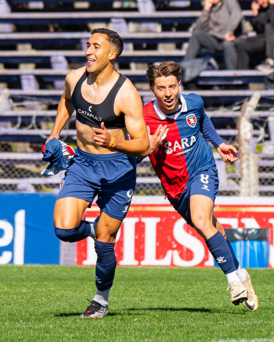 𝗥𝗲𝘃𝘂𝗹𝘀𝗶𝘃𝗼𝘀 𝗱𝗲 𝗹𝘂𝗷𝗼 💪

Facu Sosa y Maxi Burruzo, las llaves del gol

🔴🔵 
#VamosPionero #AlbionFC