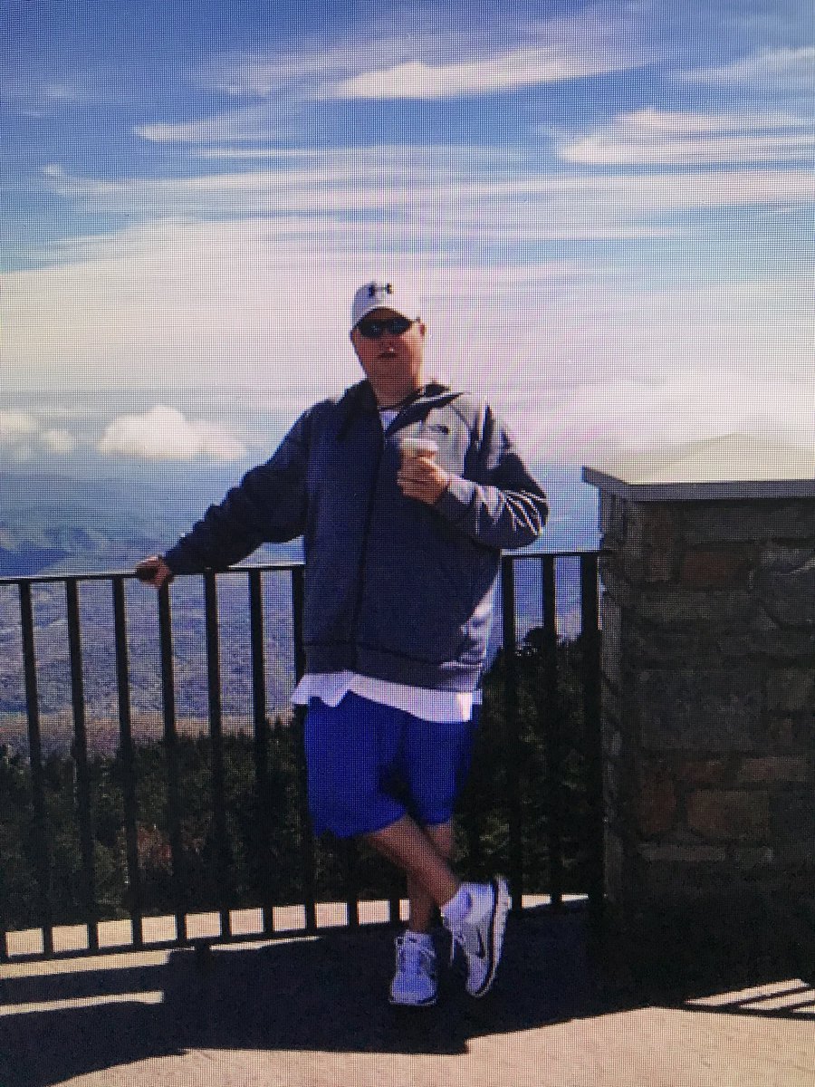 cre8ivejg's tweet image. Let my Team and I serve your custom #mobileappdesign and #pitchdeckcreation needs! Visit us at into-reality.com