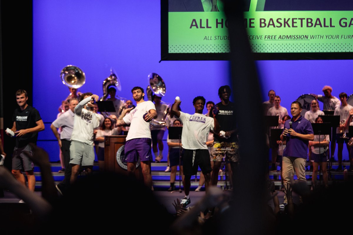 Welcoming the Class of 2029 to the Furman Family⚔️ 

#FUAllTheTime