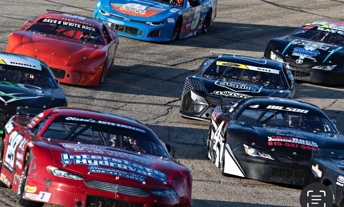 megan nilson tweet media