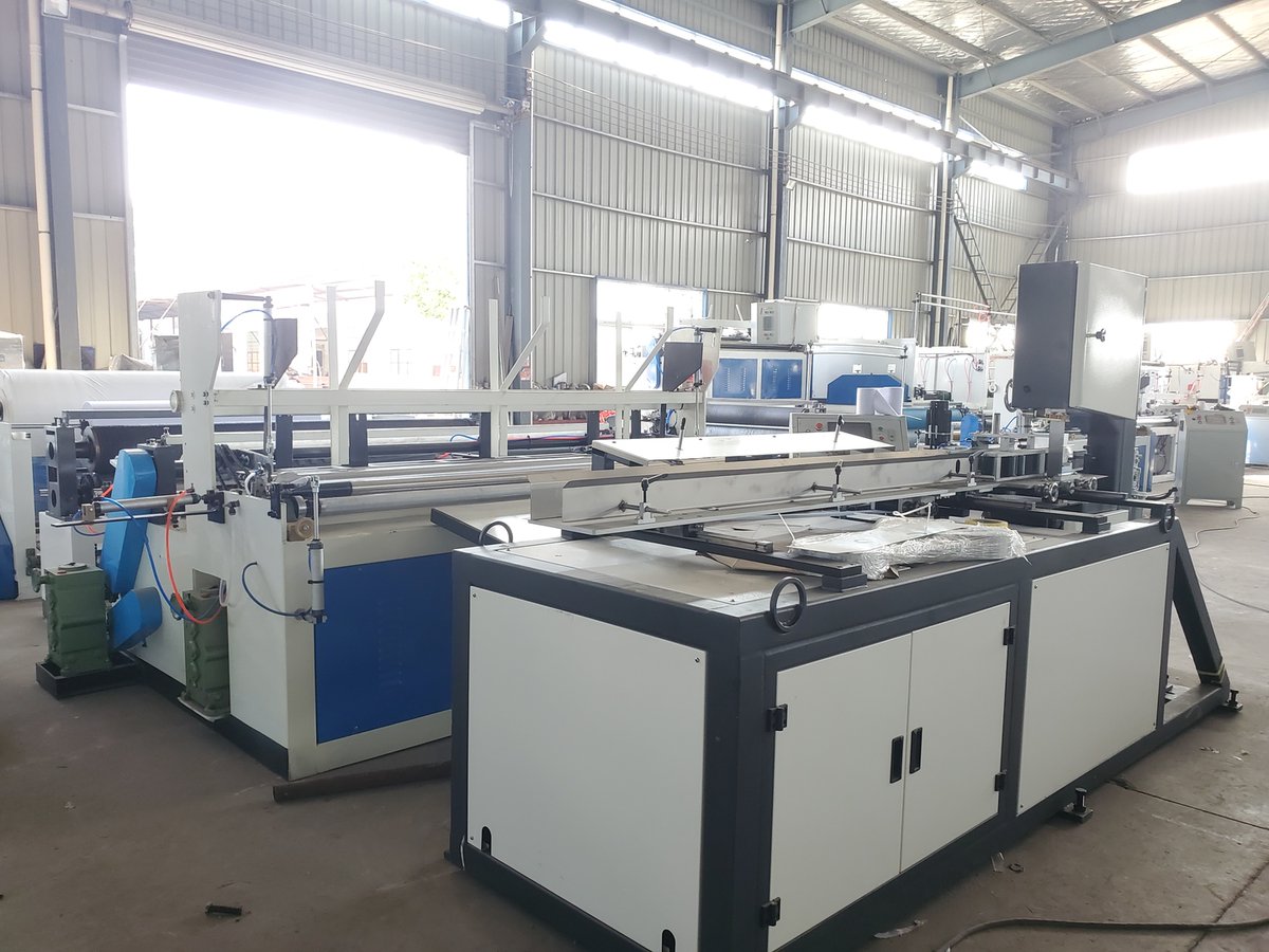 HenanFuyuan's tweet image. Our rewinding machines don’t just roll — they craft precision! Smooth, tight, and consistent wraps every time 🌀, handling paper, film, or fabric like a pro. Boost your workflow without the hassle.
#RewindMaster #PrecisionMachinery #WorkflowBoost #IndustrialStrength #fyp