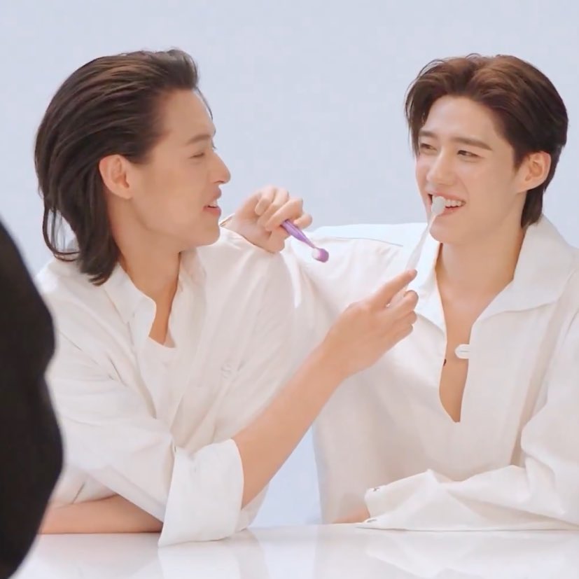 พ่อน็อต แม่ชม