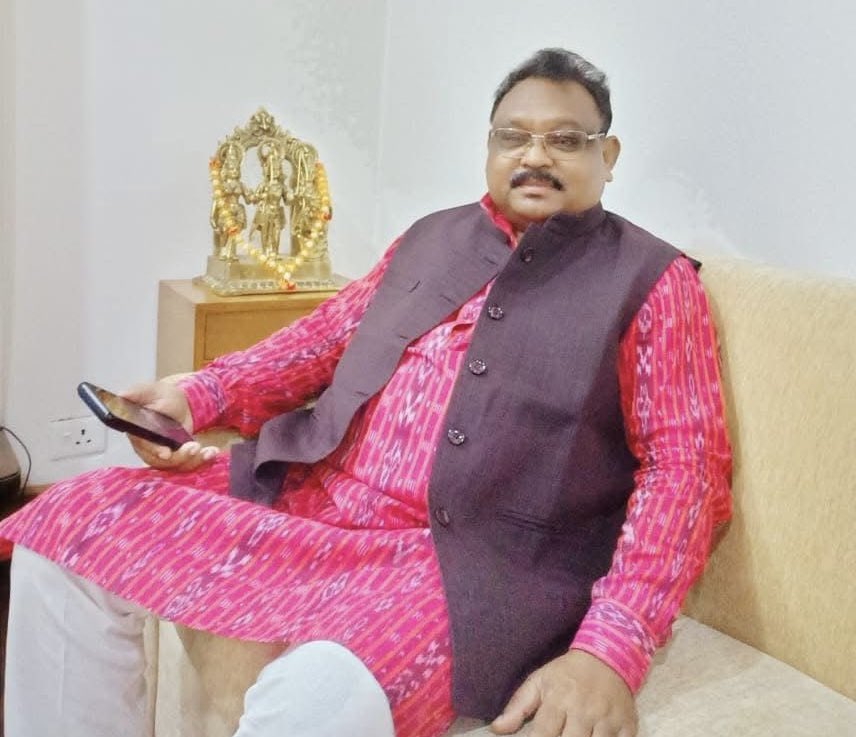 ଆମ ଦଳର ନେତା ତଥା ପୂର୍ବତନ ବାଲିଗୁଡ଼ା ବିଧାୟକ ଶ୍ରୀ କରେନ୍ଦ୍ର ମାଝିଙ୍କ ଅକାଳ ବିୟୋଗ ଖବର ପାଇ ମୁଁ ଅତ୍ୟନ୍ତ ଦୁଃଖିତ ଓ ମର୍ମାହତ । 

ରାଜନୀତି ଓ ଜନ ସେବା କ୍ଷେତ୍ରରେ ସେ ଛାଡି ଯାଇଥିବା ଛାପ ଜନସାଧାରଣଙ୍କ ମନରେ ଅଭୁଲା ସ୍ମୃତି ହୋଇ ରହିବ ।

ମହାପ୍ରଭୁ ଜଗନ୍ନାଥଙ୍କ ନିକଟରେ ତାଙ୍କ ଅମର ଆତ୍ମାର ସଦଗତି ନିମନ୍ତେ ପ୍ରାର୍ଥନା କରିବା