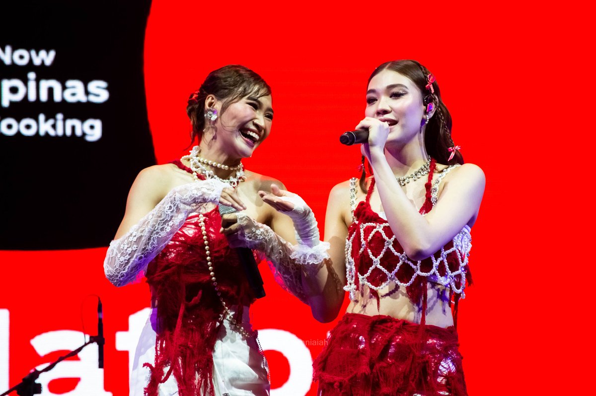 "Jhoanna, 'wag kang susuko, mahahanap mo rin ang STAR mo."

Partida umiilaw talaga 'yan 😩