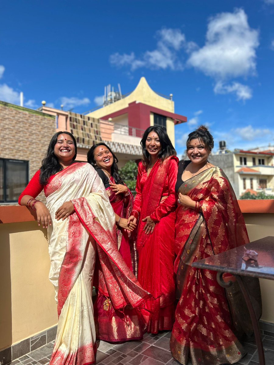 Surrounded by idiots.. ❤️🌿 
#Teej🌿
<a href="/Rubrica11Sunita/">Sunita Pariyar</a>