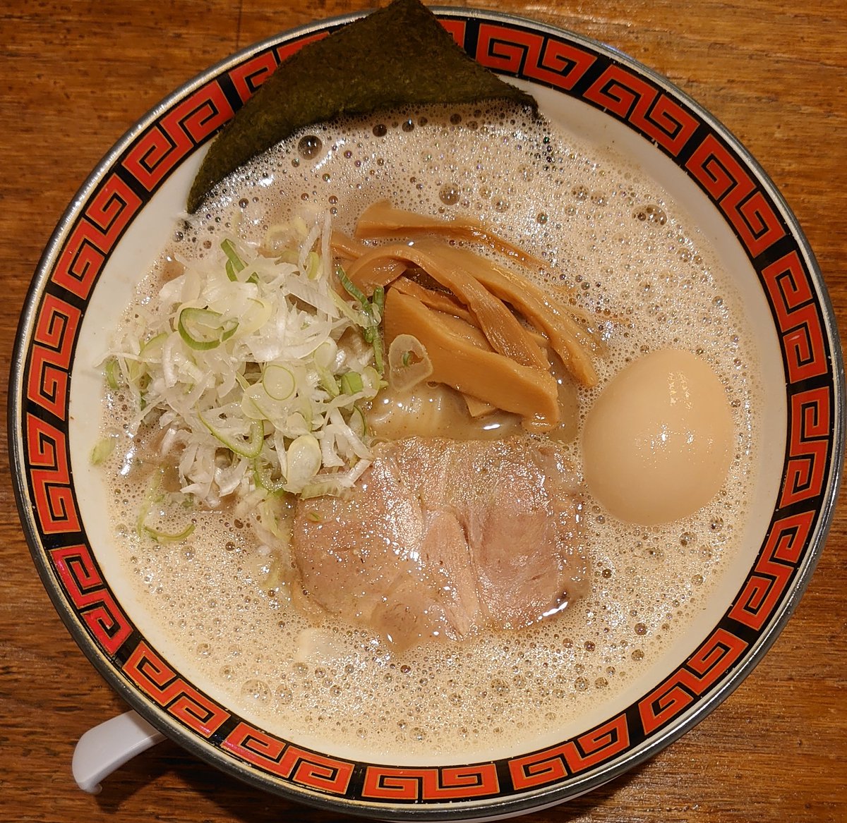麺活✨🍜✨😋👍

青森市 麺屋 あら関さんへ
濃厚煮干し 
TP味玉

#麺屋あら関