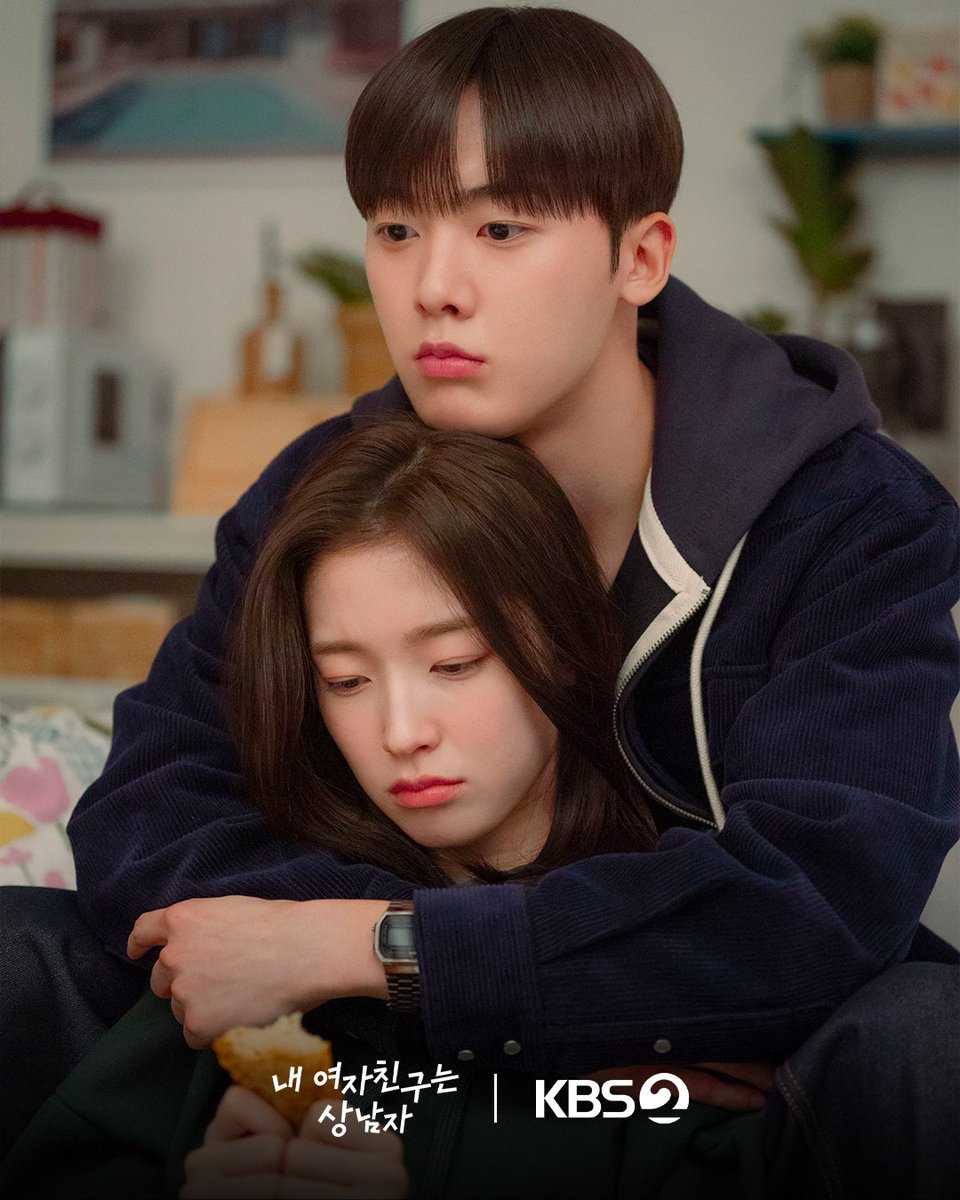 HyojungMyCandy's tweet photo. PLEASEEE I NEED OH MY GIRL REACTION !!!!! https://t.co/orhEIXq9j2