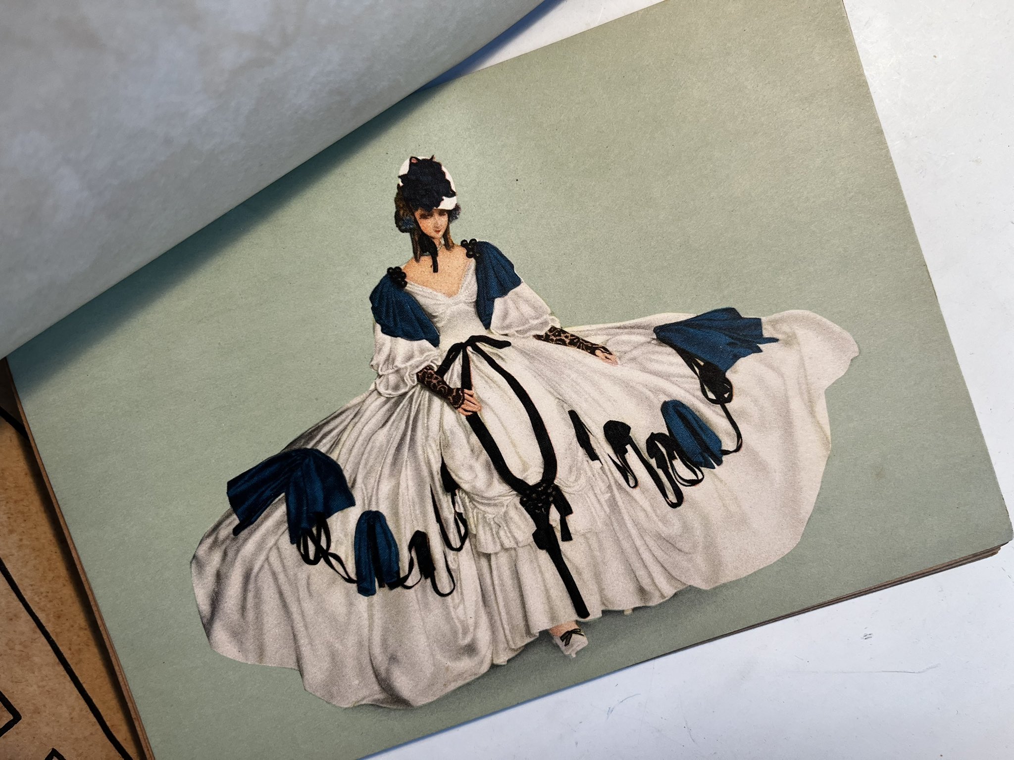 中原 淳一、若きウェルテルの悲しみ、希少画集画、新品高級額・額装付、状態良好 D239 111年目の中原淳一展｜SEIBU SOGO TransCulture | 西武