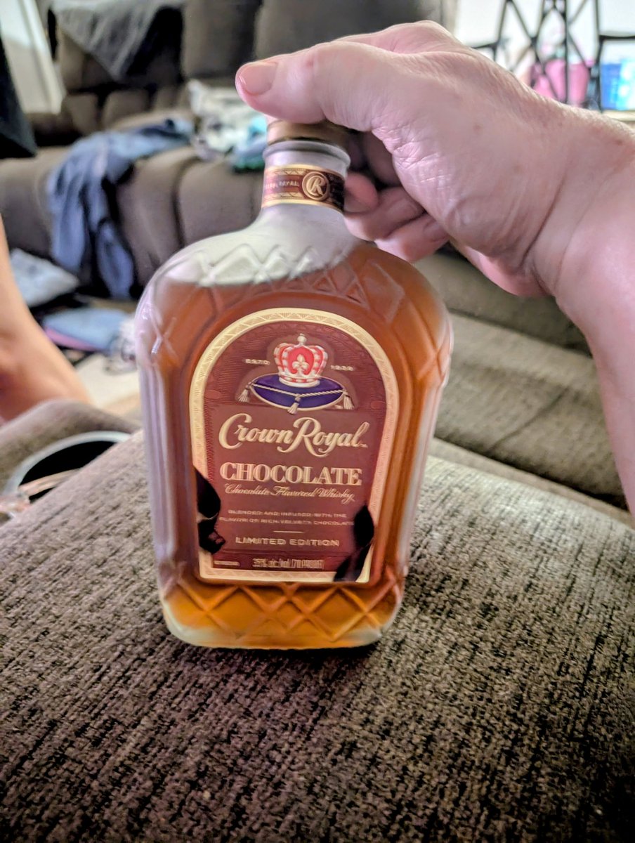 Livid_PD (@lividpd) on Twitter photo I'm gonna have some chocolate crown tonight and watch some 90 day fiance/Match me abroad π #guiltypleasure where my guy <a href="/CreateTheLeader/">Harold Davis II</a> at tonight βοΈ I'm gonna have some chocolate crown tonight and watch some 90 day fiance/Match me abroad π #guiltypleasure where my guy <a href="/CreateTheLeader/">Harold Davis II</a> at tonight βοΈ
