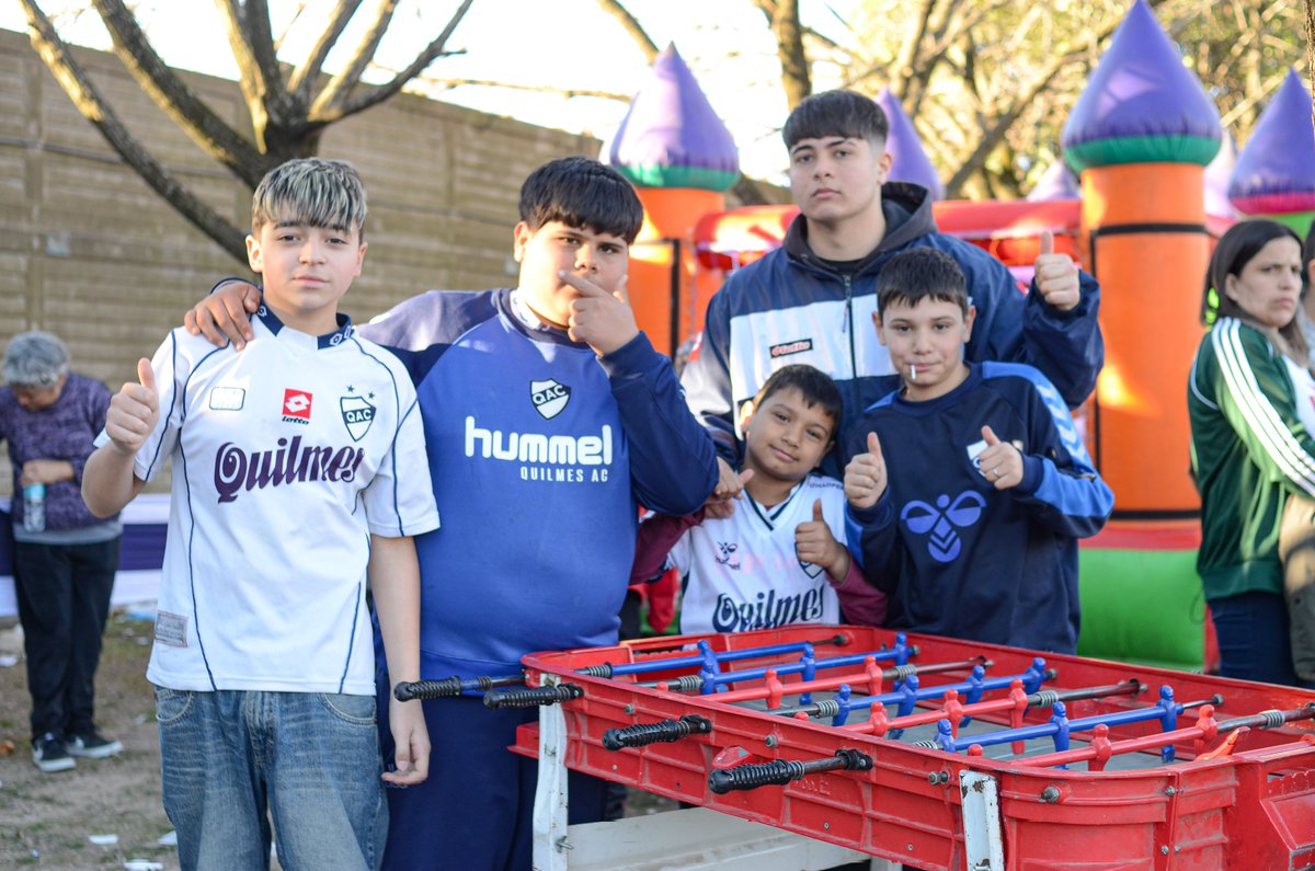 📸 Postales de una tarde de festejos por el Día de la Niñez en el Estadio

Agradecemos a la <a href="/SubcoHinchaQac/">𝑺𝑼𝑩𝑪𝑶𝑴𝑰𝑺𝑰𝑶𝑵 𝑫𝑬𝑳 𝑯𝑰𝑵𝑪𝑯𝑨 𝑸𝑨𝑪</a> por la dedicación en la organización de este ya tradicional evento y por brindarles una tarde inolvidable a todos los cerveceritos y cerveceritas 🇫🇮
