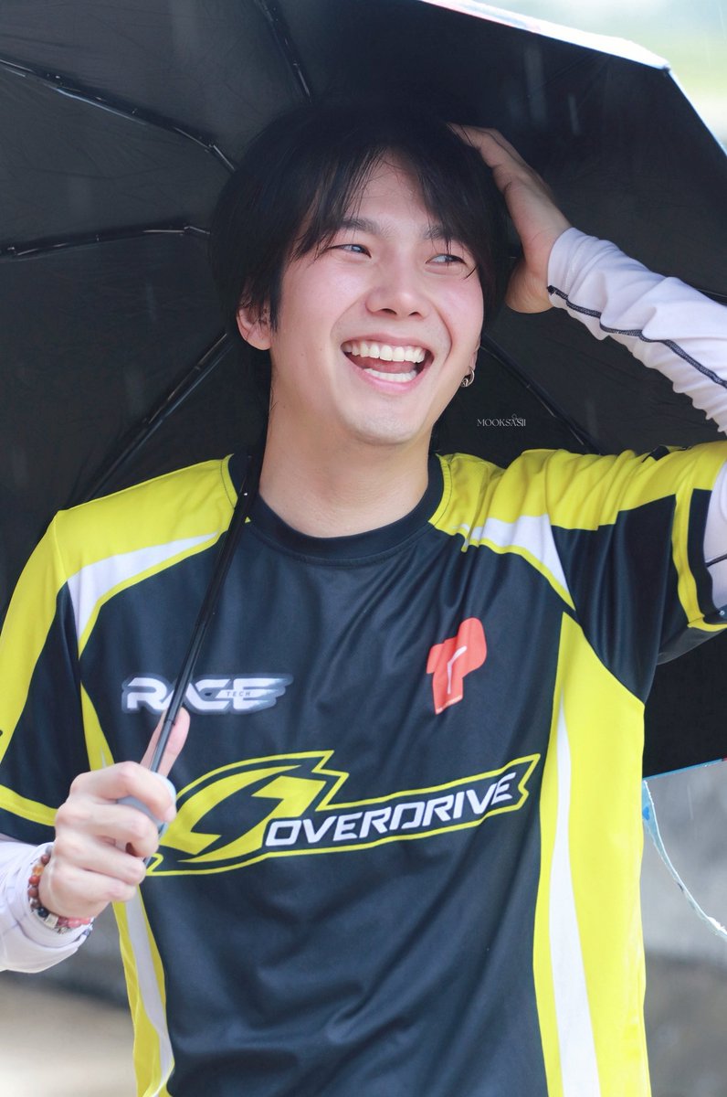 ไม่ต้องเป็นไอ้ดื้อของใคร เป็นไอ้อ้วมต่อไปอะดีแล้ว🐷😝 ((อรุณสวัสดิ์กับยิ้มคนน่ารักค้าบบ~~))

210825
We Drift Together
#BuildDriftPractice

 ˗ˏˋ ꒰ #Buildjakapan , <a href="/JakeB4rever/">BIU.</a> ꒱ ˎˊ˗ #Beyourluve

#sspicss