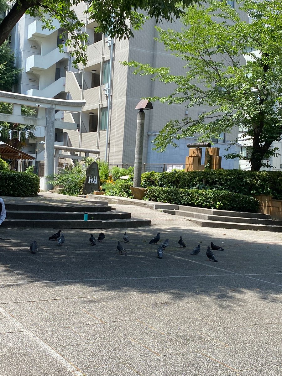 おはようございます。 とにかく明るく「おはよう」と声を出そう！ 一番先に耳にするのは自分の「耳」だ！ 当たり前の法則！😀