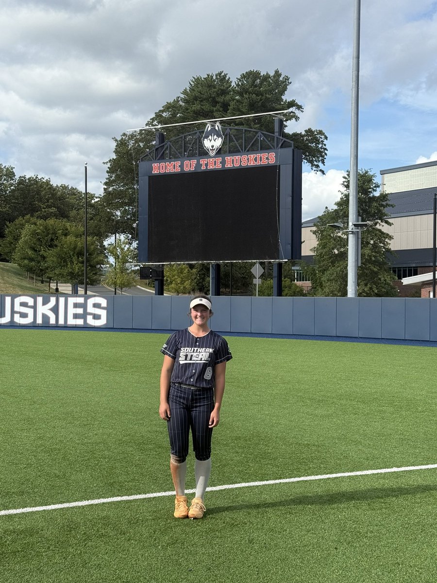 Anna Claire Free (@annaclairefree8) on Twitter photo A great weekend in Connecticut!! Environment was awesome and the weather was incredible! I loved every bit of UCONN! I have learned a lot today and I can’t wait to apply some of it at home! Thank you <a href="/ggotgame45/">Giselle ‘G’ Juarez</a> for the invitation to this camp i really enjoyed it! <a href="/CoachVUCONN/">Laura Valentino</a> A great weekend in Connecticut!! Environment was awesome and the weather was incredible! I loved every bit of UCONN! I have learned a lot today and I can’t wait to apply some of it at home! Thank you <a href="/ggotgame45/">Giselle ‘G’ Juarez</a> for the invitation to this camp i really enjoyed it! <a href="/CoachVUCONN/">Laura Valentino</a>