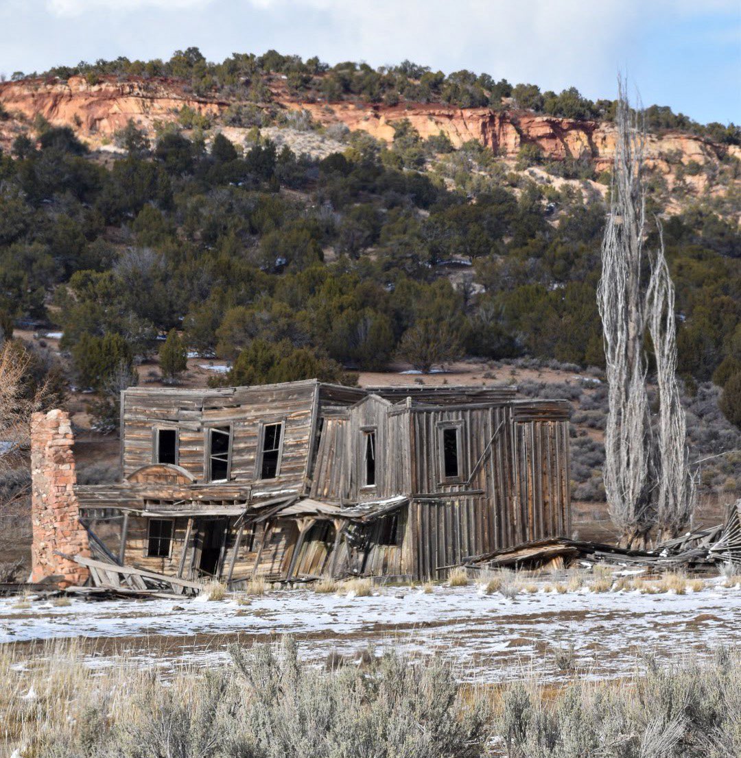 db_persoectives's tweet image. Ghost towns...that are no longer standing.