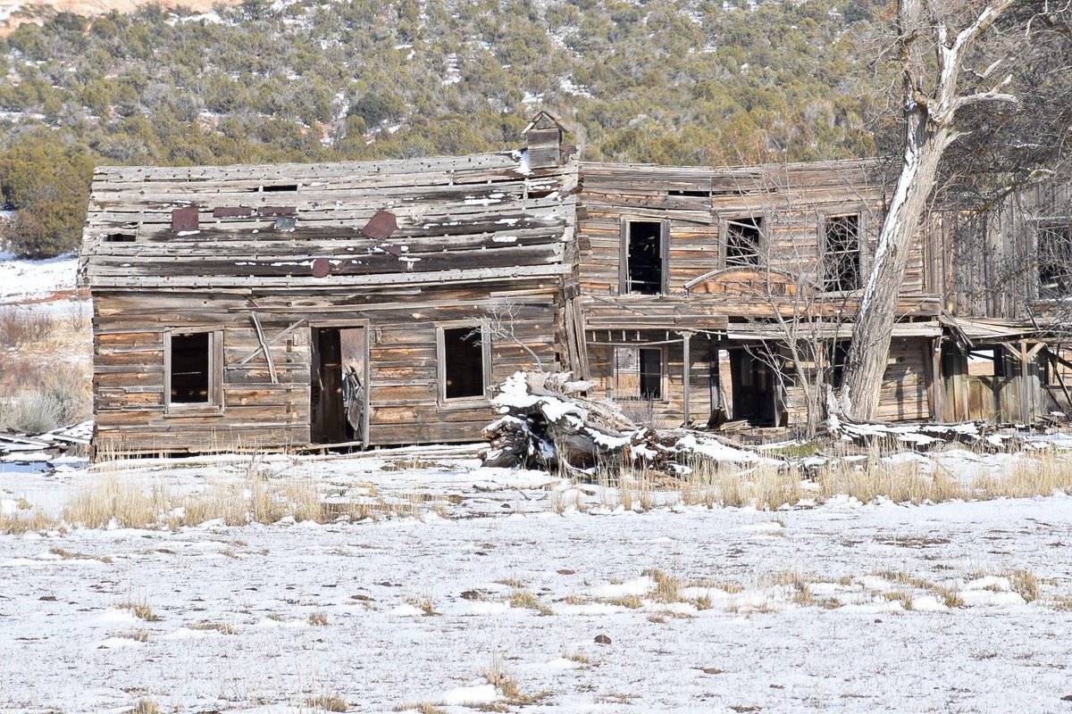 db_persoectives's tweet image. Ghost towns...that are no longer standing.