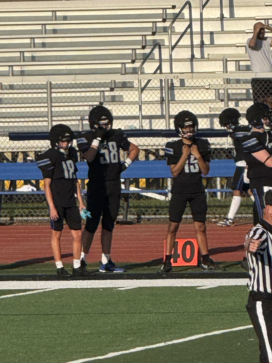 travisledlow1's tweet image. I just wanna come on here real quick and say how grateful I am to play this sport. My teammates, coaches, everybody. Football really changes your life for the better, you have no idea until you see. #football #scnfootball @SCNFBOFFICIAL