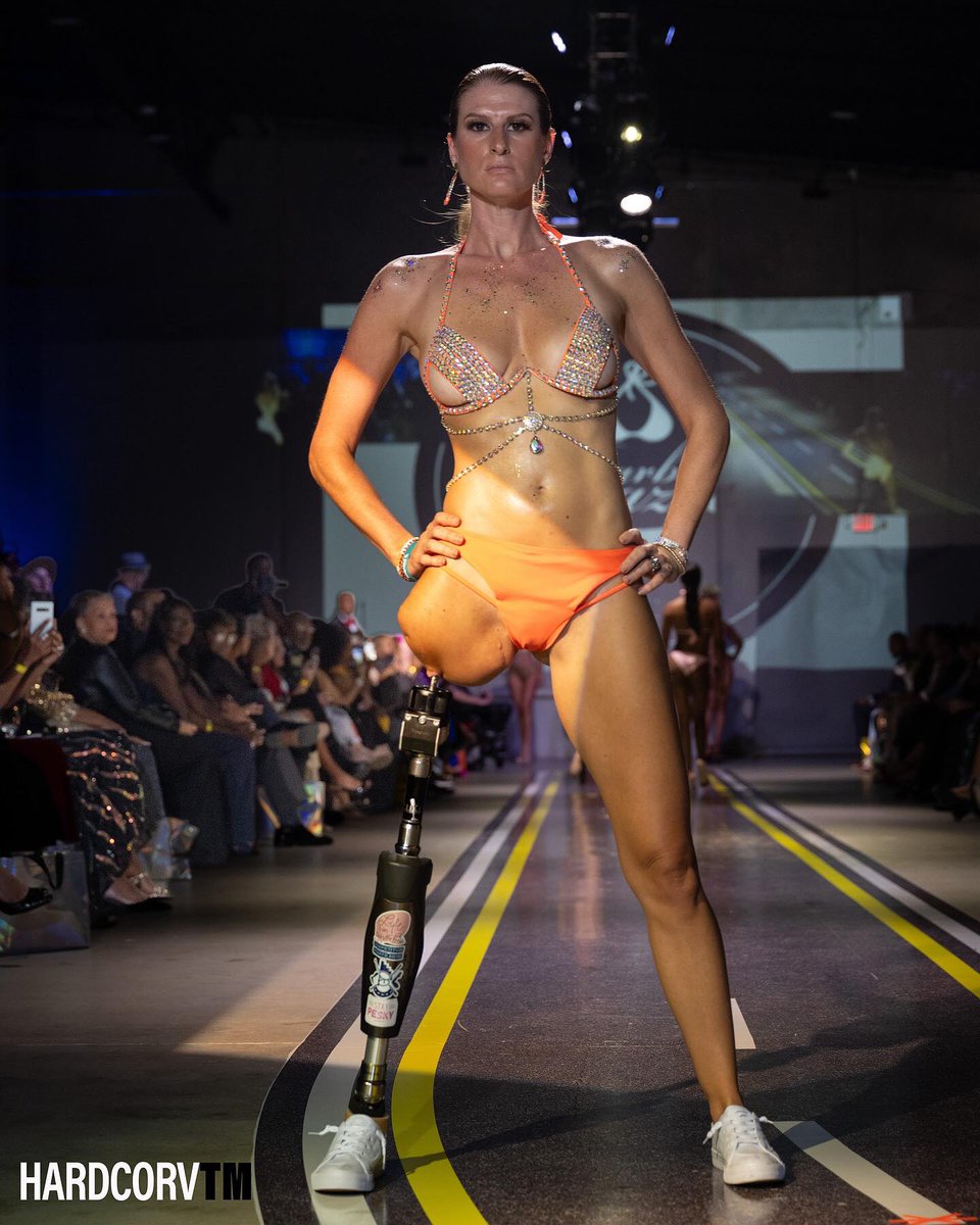 Nearing the end of Limb Loss Limb Difference Awareness Month, and today is Show Your Mettle Day, a day to empower individuals to show off their “mettle” (i.e. prosthetic devices, orthotic devices, wheelchairs, crutches, canes, etc.).
.
#datingfordisabled #disableddating