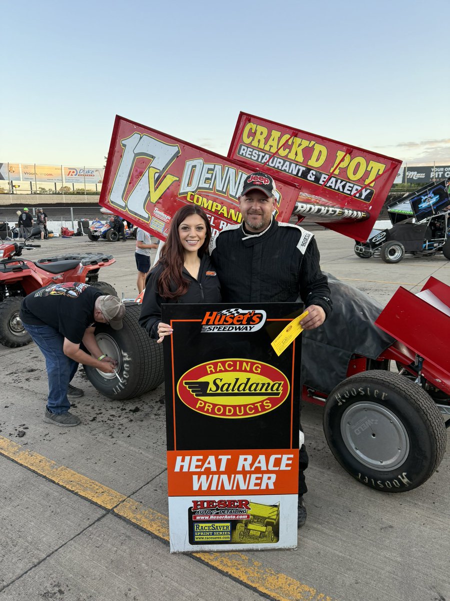 HusetsSpeedway's tweet photo. Heat Race Winners for our Heser Auto & Detailing Inc. Racesaver Sprintcar Division! 👊🏽🔥 #HusetsSpeedway
Gunderson Racing Inc. Heat Race #1 : #72 Tye Wilke
Saldana Racing Products Heat Race #2 : #17V Casey Abbas
Circle Performance Heat Race #3 : #23L Aydin Lloyd https://t.co/DGpdNBtQuD