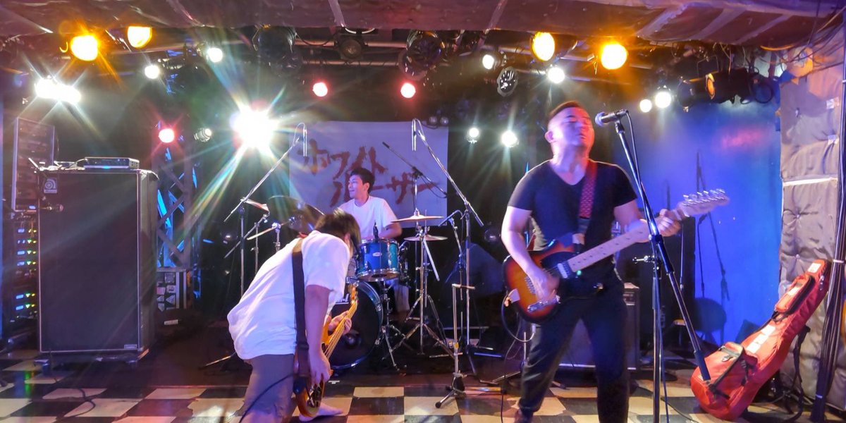 やなモン。 tweet media