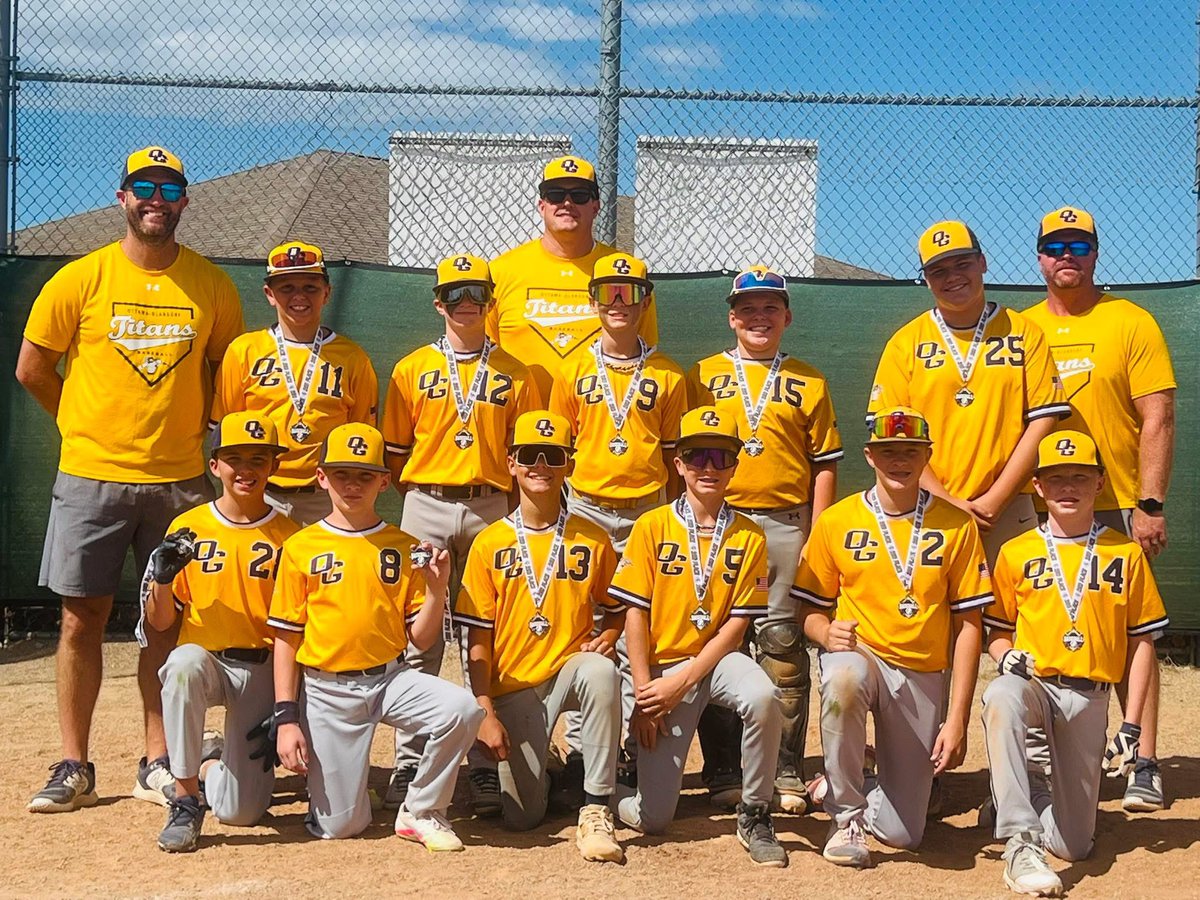 OGTitanBaseball's tweet image. S/O to the Ottawa-Glandorf 13U fall team for their runner-up finish in the “Back to School Brawl” tournament at Ottawa Lake, MI!

#WinTheDay
#BuildIt