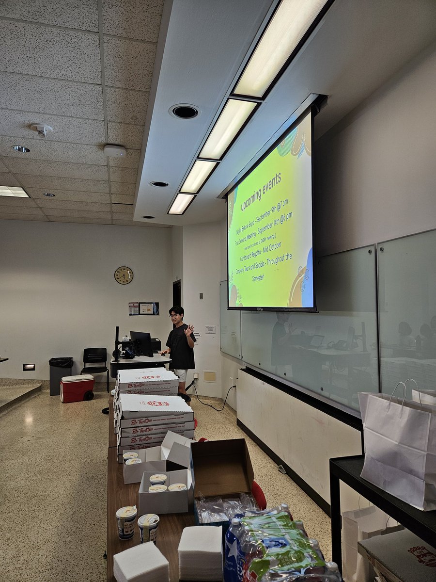 BrandonFris's tweet image. Gone To Engineering for Fall 2025 in the books! Thanks @homeslicepizza and welcome to the 40 acres class of 2029 🤘.

#homeslicepizza
#Cockrellschool
#universityoftexas
#austintexas
#HookEm