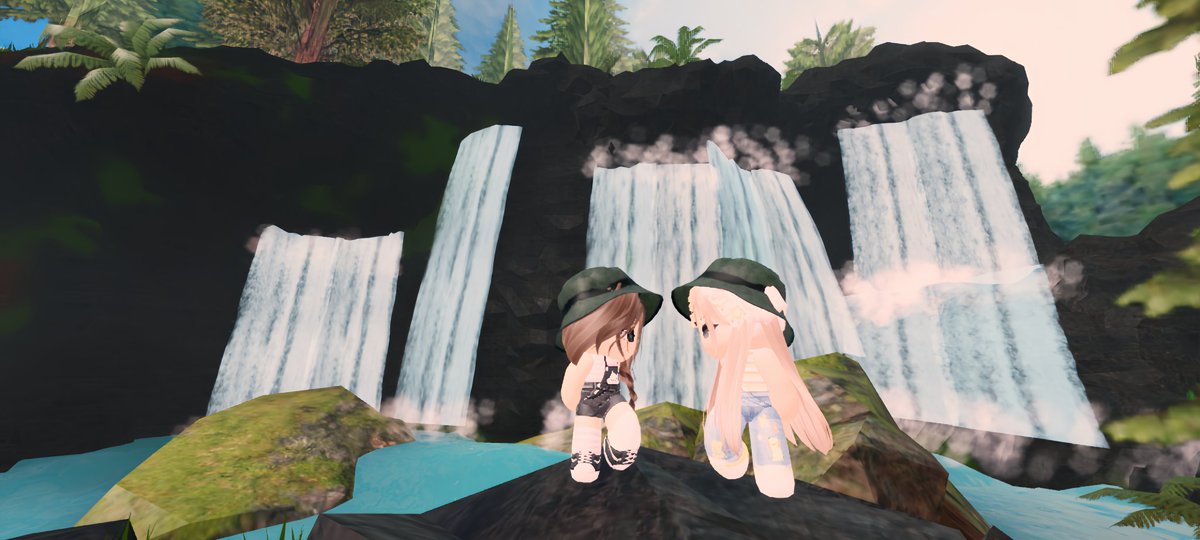 Yang ini bosyil pacaran di rosblok :3