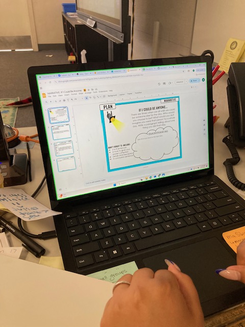 Ms. Beltran promotes digital literacy with her 4th graders! They were immersed in the writing process: brainstorming, planning, drafting, revising, &amp; editing digitally. Great 2 see <a href="/centralSBUSD/">Central SBUSD</a> students building 21st-century essential skills early on <a href="/SBUSD_NEWS/">SBUSD NEWS</a> <a href="/Supt_SBUSD/">Jose A. Espinoza</a>
