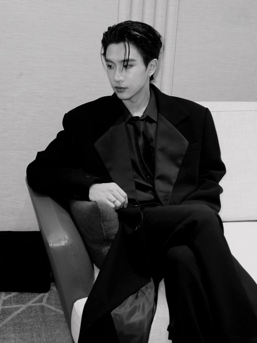 อยากบอกรักพี่เพิ้ดทุกวัน 
ขอบคุณที่เกิดมาให้รักนะพี่เพิ้ด 🖤

ꔛ  เเจก 100.-/1 คน. ꔛ
กติการ : รี + เฟบ + แมนชั่นบอกรักพี่เพิ้ด 

PERTH SHANGHAI FANSIGN 

#2025PerthFansignInShanghai
#PerthTanapon #KDPPE