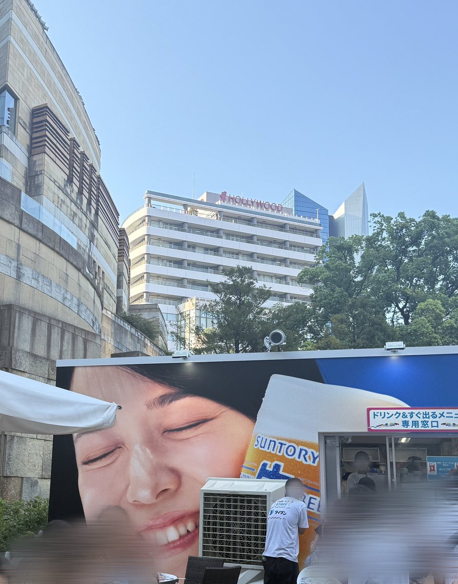 #テレ朝サマフェス !!

六本木に用事があってテレ朝行ってみたらサン生特大萌音ちゃんいた!!

超可愛かった💗😭

早く生ビール飲めるようになりたい…!!

 #上白石萌音
 #サン生