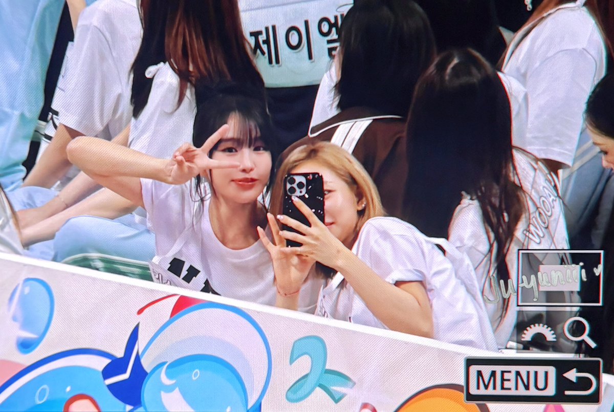 250825 아육대

사랑해💕

#KISSOFLIFE #키스오브라이프
#KIOF #JULIE #쥴리 #NATTY #나띠