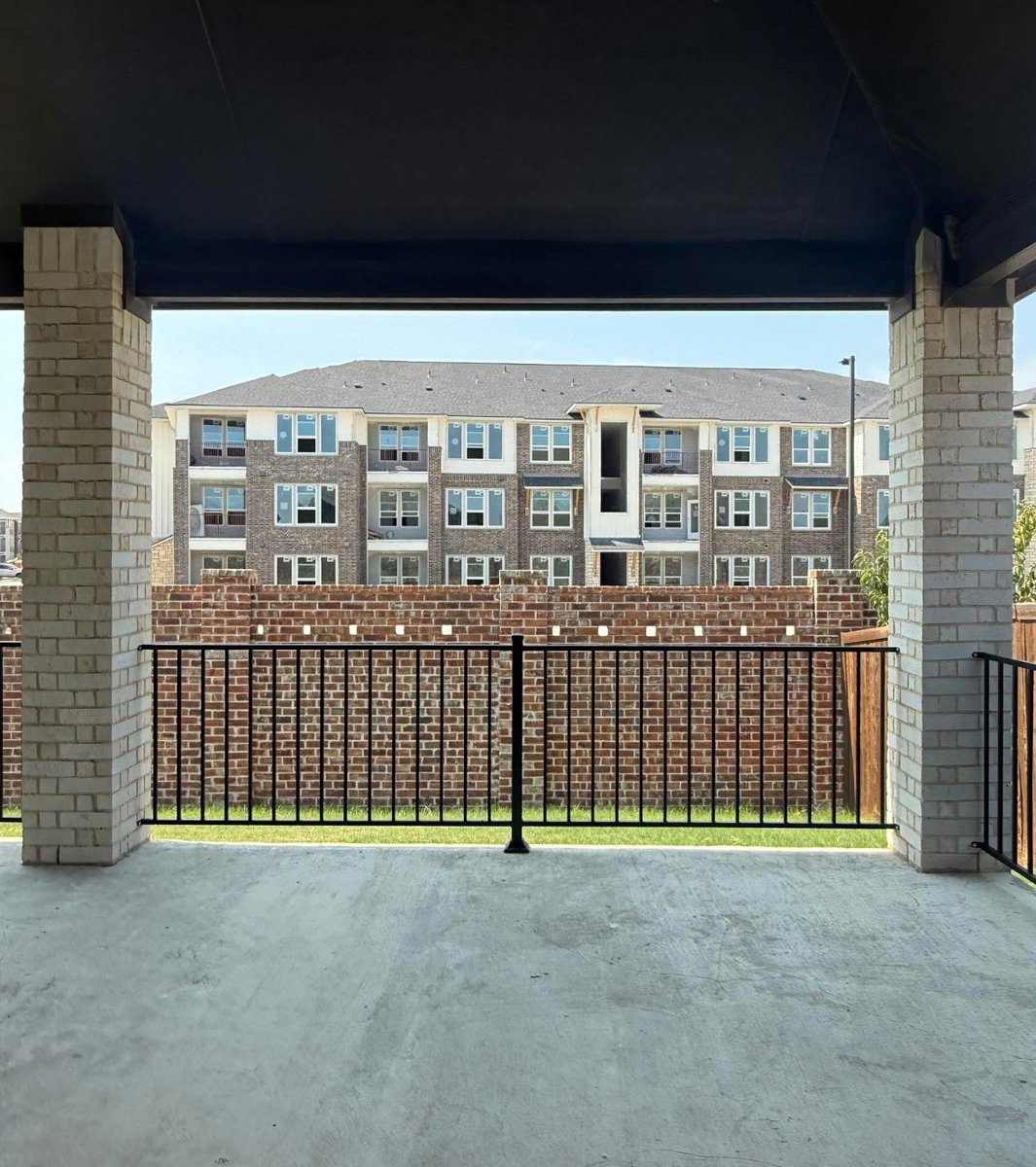 Amy Nixon tweet media