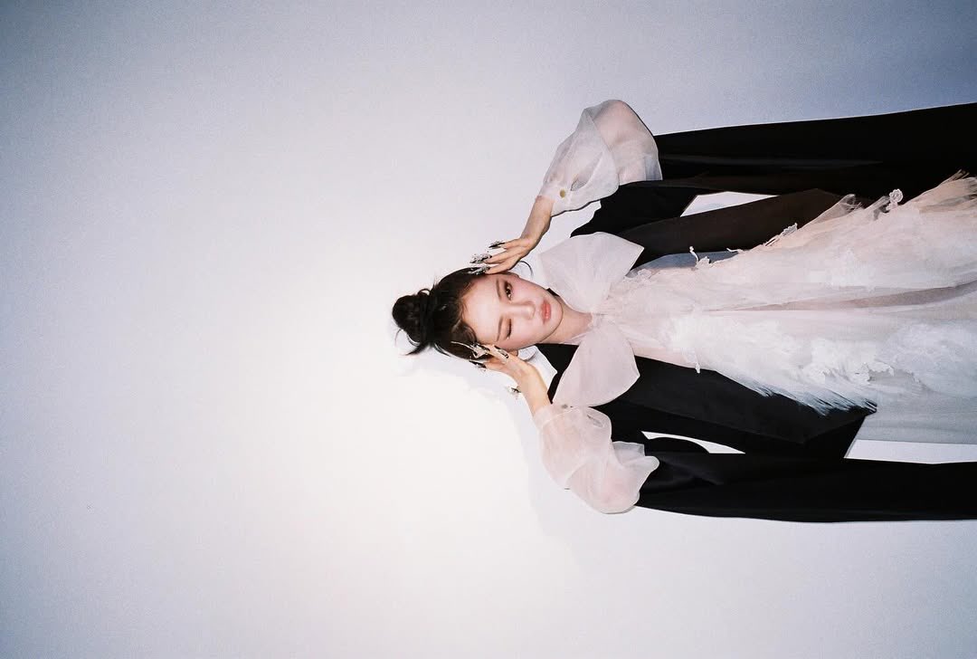 Manifesting: I will never lose my moral compass. I will always understand both sides in every situation I encounter.