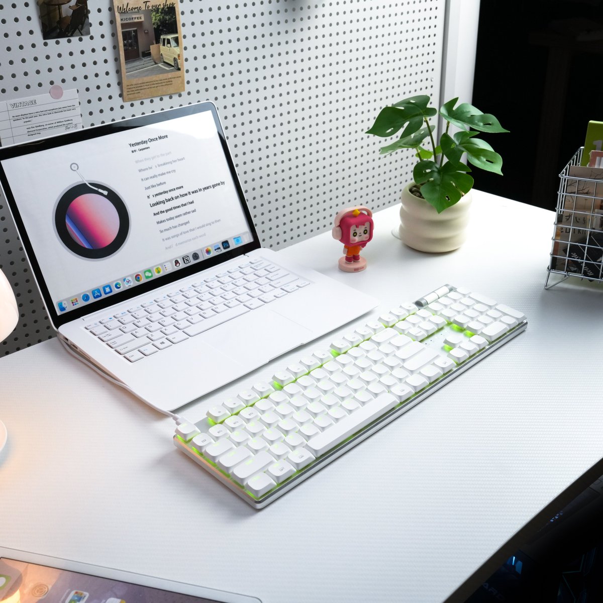 Dareu_Global's tweet photo. ๐ก Work smarter, type faster.
The DAREU WORK 100 Wireless Mechanical Keyboard โ precise, ergonomic, and productivity-ready. ๐
Launching in China this August! ๐จ๐ณ
Want it in your market? Comment below ๐
Partner inquiries: cs@dareu.com โ๏ธ
#DAREU #WORK100 #MechanicalKeyboard https://t.co/SYlPllK0MY