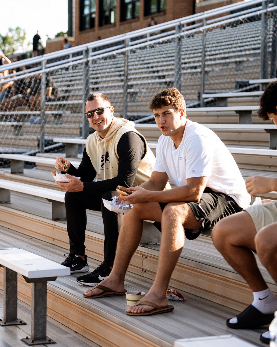 Big win for the boys 🎩

Let’s go, <a href="/WakeMSoccer/">Wake Forest Men's Soccer</a> ⚽️