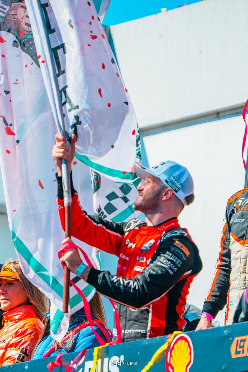 AgustinCanapino's tweet image. #TC Ganamos!! 🥇

Una carrera a puro ritmo, avanzando y exprimiendo al máximo el Camaro.

Nada como el TC en el 12 y el Autódromo de BA 🤩