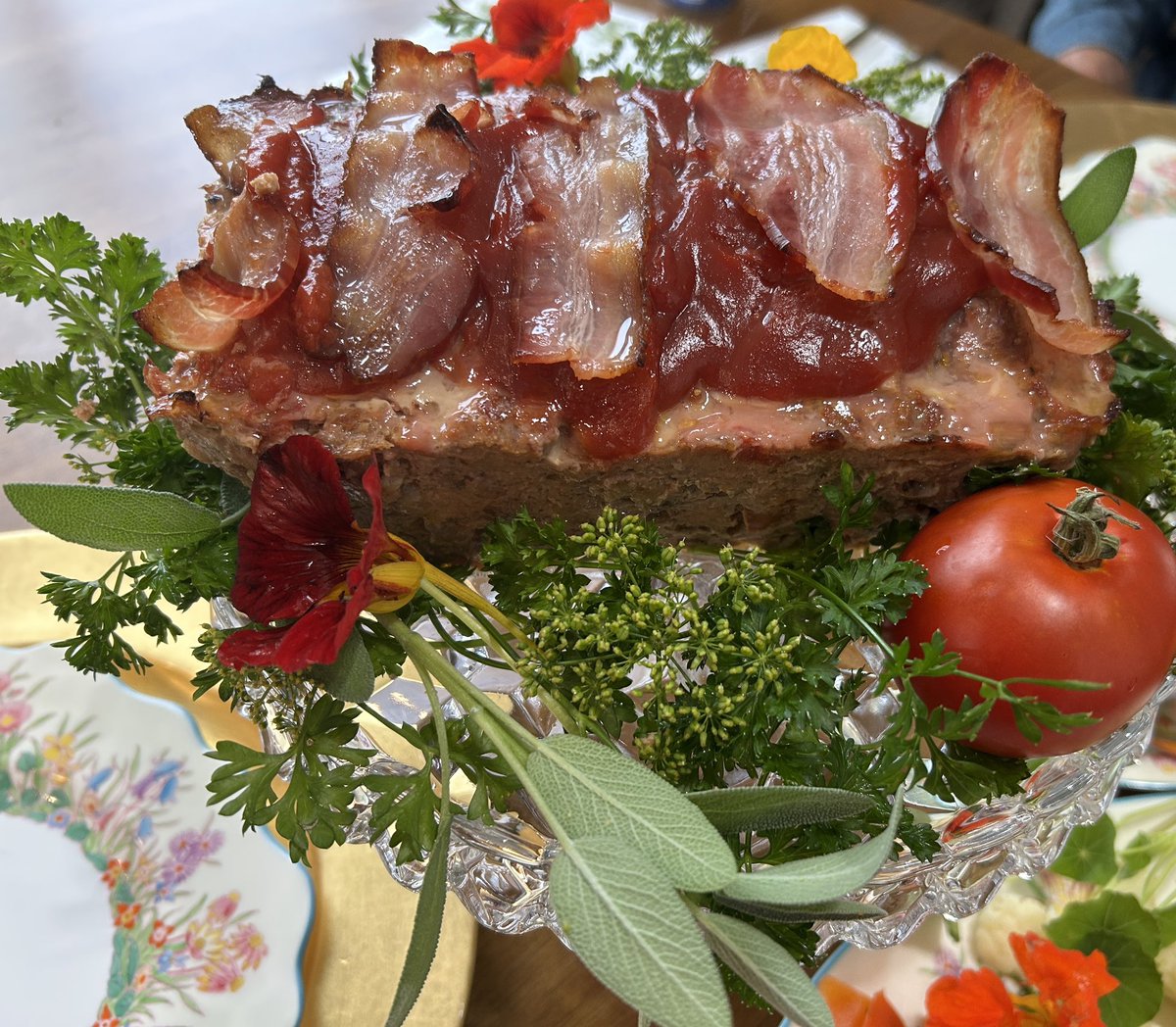 FoodStringer's tweet image. Sherry Meatloaf for this chilly, rainy Sunday!