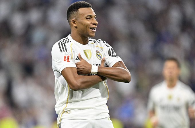 مبابي يقود ريال مدريد للفوز على ريال أوفييدو بثلاثية نظيفة #ريال_مدريد_ريال_أوفييدو 
