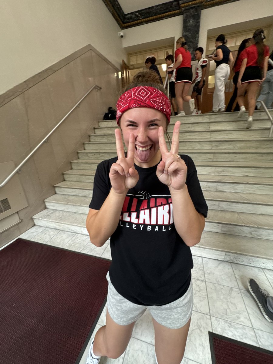 Very excited to say that I have been selected for the 2025 Homecoming Court for Bellaire High School! Thank you to everyone who voted for me! Go Big Reds!❤️🖤🤍