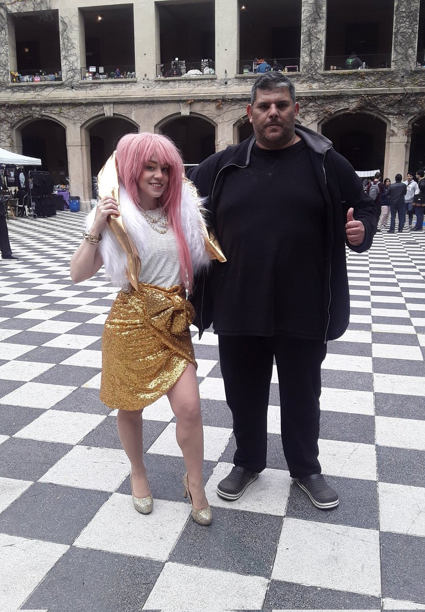 Con la artista cosplay <a href="/AnaSBertola/">Ana Bertola</a> ❤