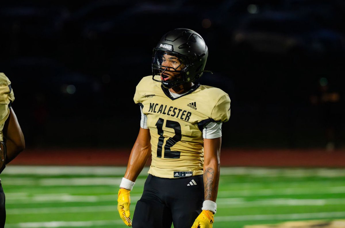 Friday night scrimmage Vs. Wagoner! Great time to be a BUFF. Time to EAT! #B12 <a href="/McABuffaloes/">McAlester Athletics</a> <a href="/BuffSportsRadio/">McAlester Sports Radio</a> <a href="/CoachHass74501/">Coach Hass C.S.C.S.</a> <a href="/PrepRedzoneOK/">Prep Redzone Oklahoma</a>