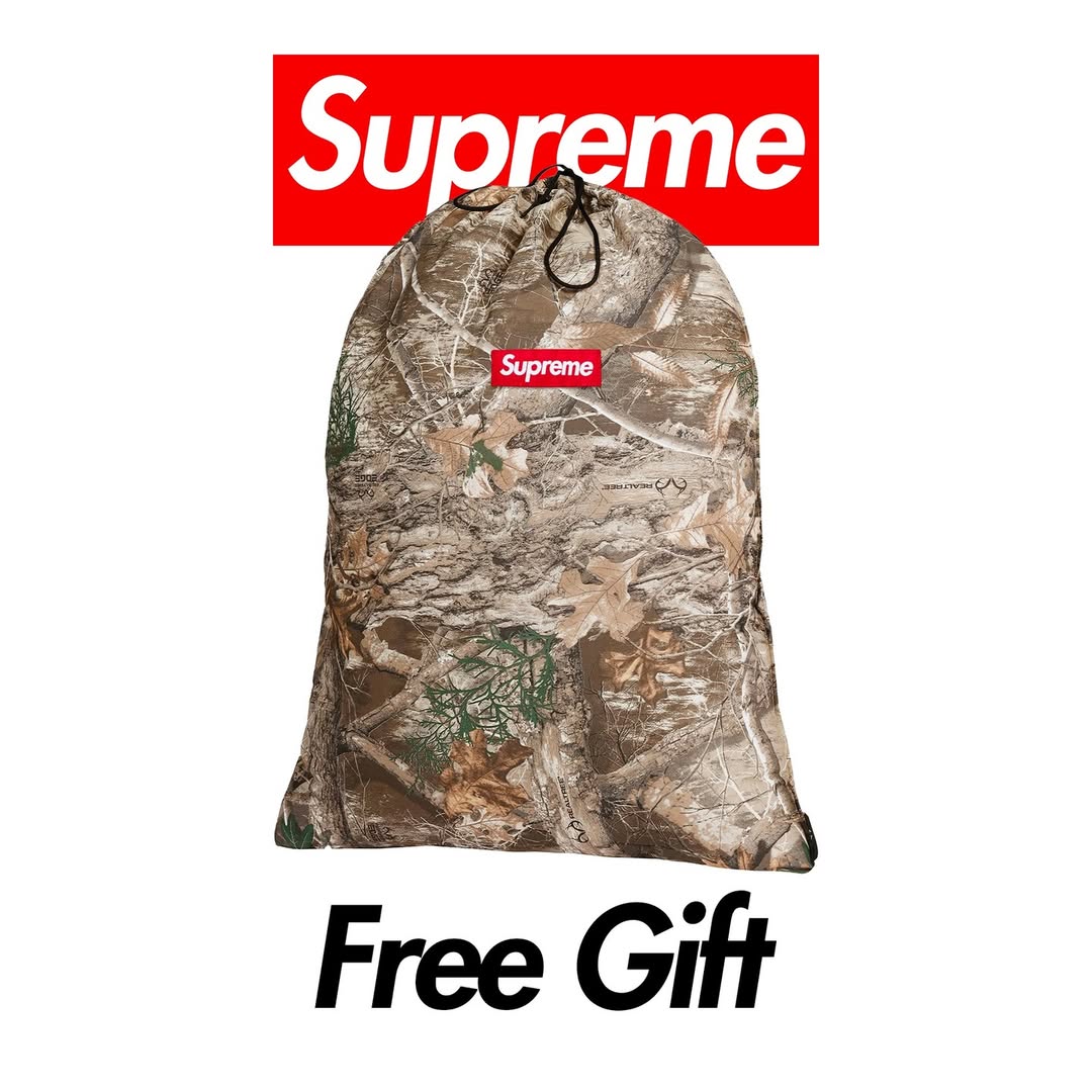 Tree 25FW シュプリーム Holiday 15 新品 Supreme
