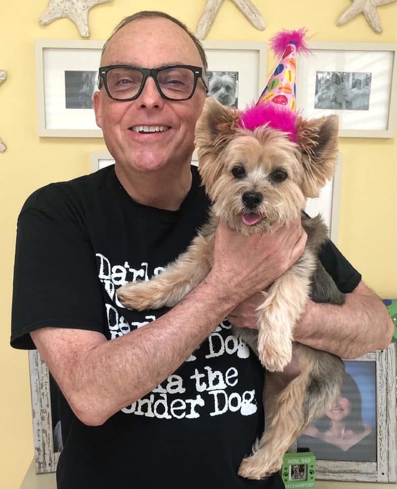 DarlaWonderDog's tweet photo. Pups N Pops! #BFF https://t.co/qi553Svb1l
